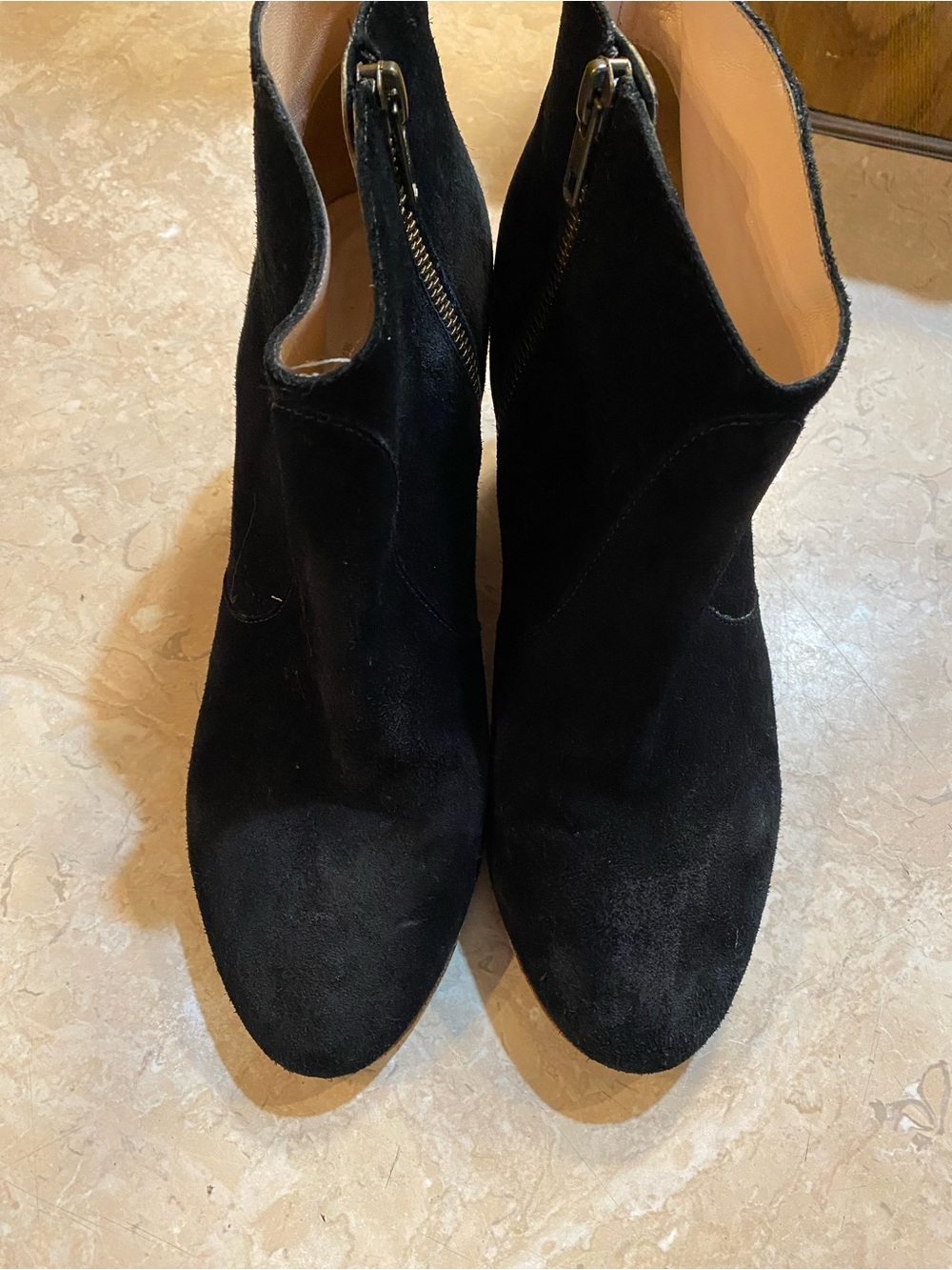 Vero Cuoio Black Suede Side-Zip Ankle Booties